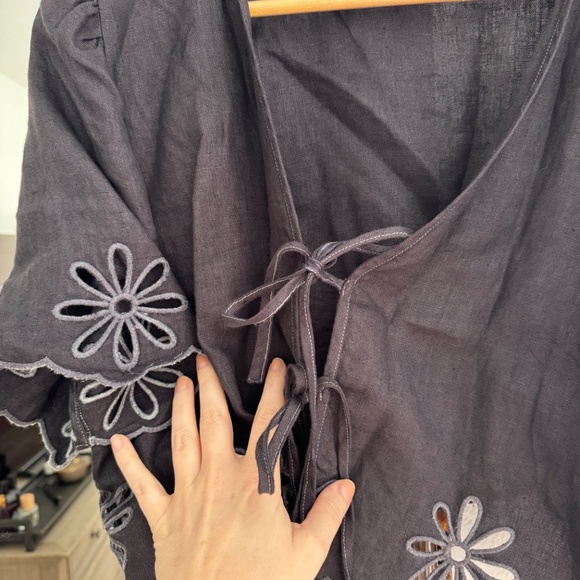 Rails Linen Eyelet Set - Emmie Pant and Pari Top - Size Large - Picture 5 of 9